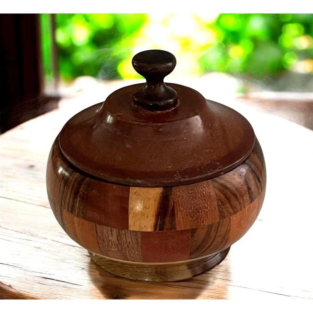 Vtg Nicaragua Mixed Wood Sugar Bowl with Tight Lid Handmade 3" x 3.75" - Picture 1 of 12